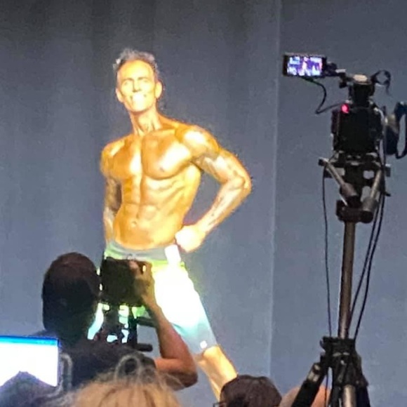 Mikyl - Picture 3 of 3